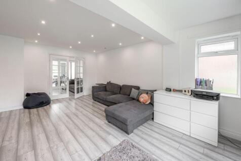 Front Reception Room 3