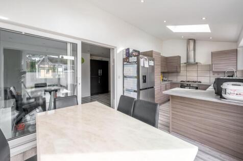 Kitchen Dining Room 1