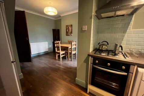 Kitchen Diner.jpg