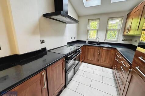 Kitchen Area 1