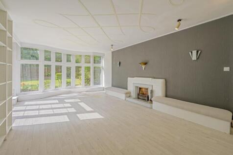 Lounge 1