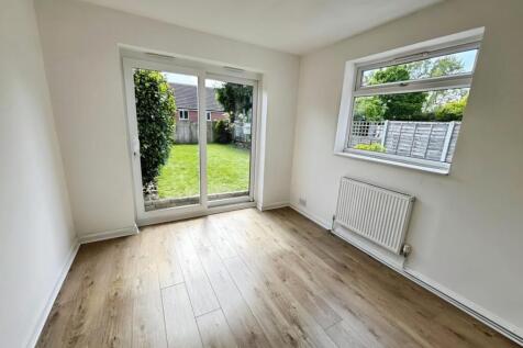 Sitting Garden Room