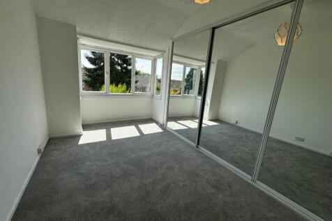 Bedroom One.jpg
