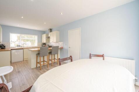 Kitchen Dining Room 1
