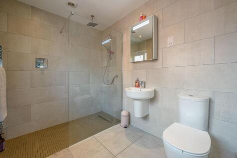 En-Suite Wet Room