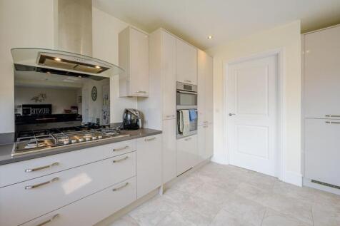 Kitchen Area 2
