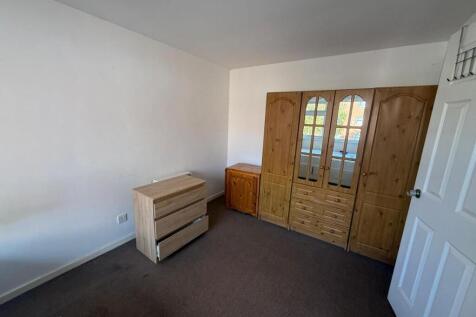 WhatsApp Image 2025-10-02 at 10.45.24_5bfd211a.jpg