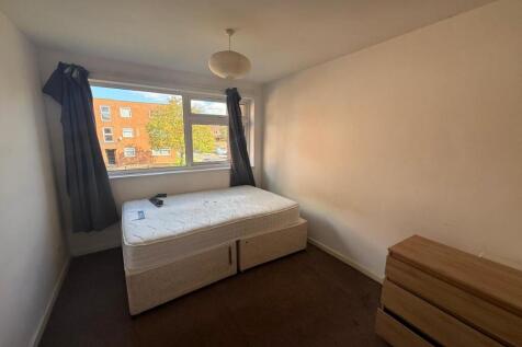 WhatsApp Image 2025-10-02 at 10.45.24_d967b619.jpg