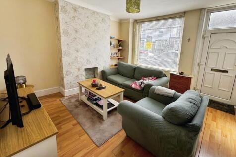 Front Reception Room 1