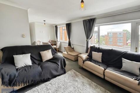 Lounge 1