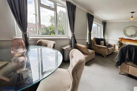 Lounge 2