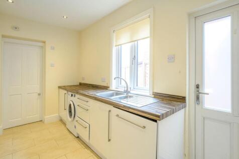 Kitchen Area 3
