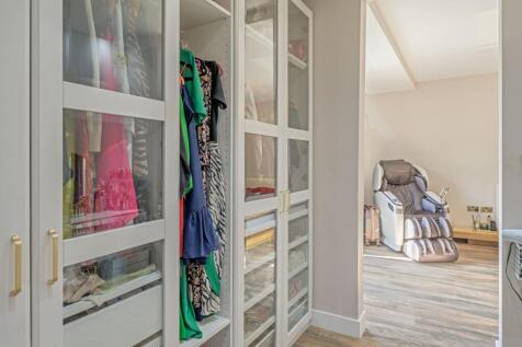 Dressing Area
