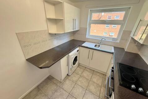 kitchen 2.jpg