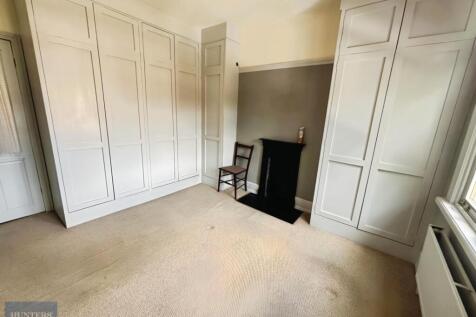 Bedroom On