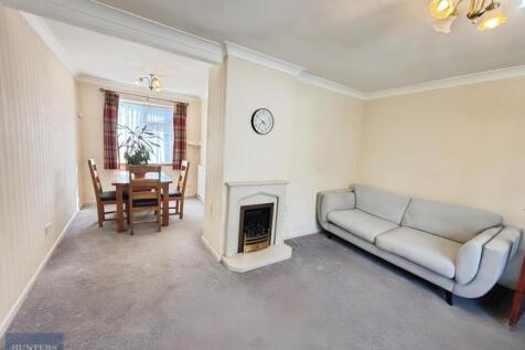 Lounge Dining Room 1