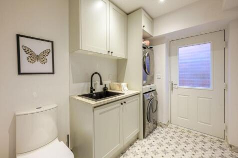 Utility Room &#43; GF WC