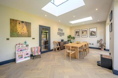 Open Plan Kitchen Dining Room 1