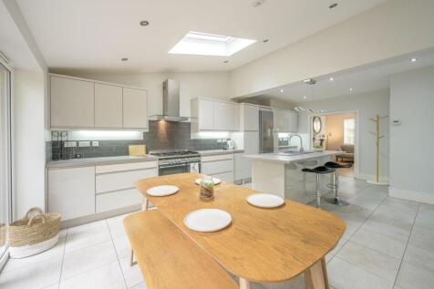 Open Plan Kitchen Dining Room 2