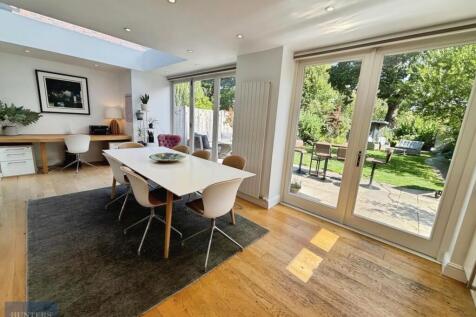 Open Plan Kitchen Dining 2