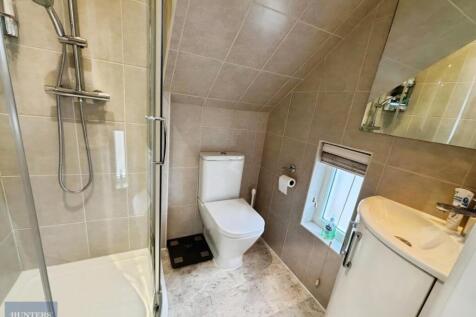En-Suite 1