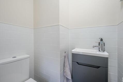 GF WC