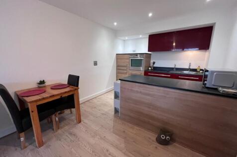 Open Plan Lounge Kitchen 2.jpg