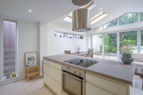 Kitchen Area 3