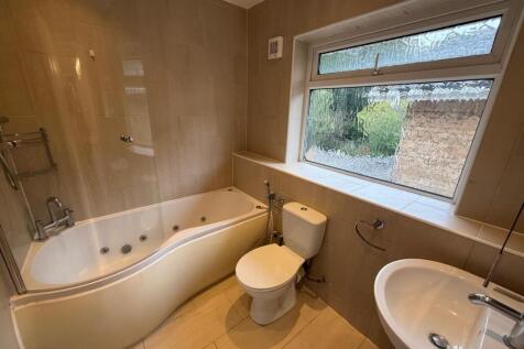 upstairs bathroom