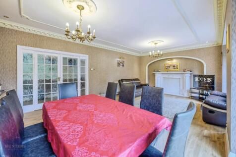 Lounge Dining Room 3