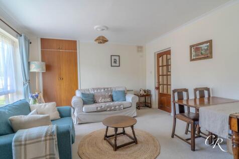 Sitting / Dining Room