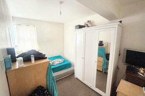 First Floor Flat