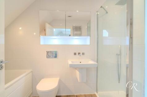 Ensuite Bathroom One