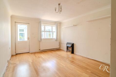 Sitting/Dining Room
