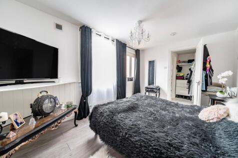 Bedroom 1 GFF