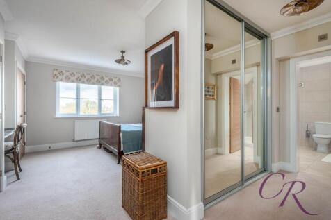 Principal Bedroom, Dressing Area &amp; Ensuite