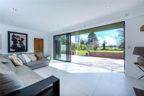 Bi-Folds To Rear
