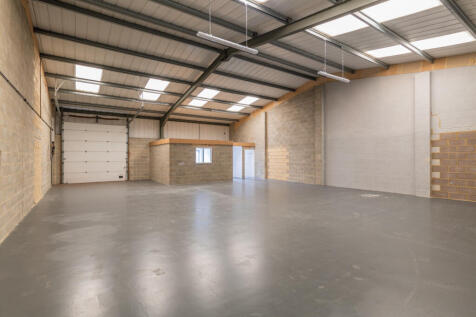 Unit 20 Horcott IE Fairford WEB-7.jpg