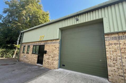 27 Horcott Industrial Estate 3.jpg