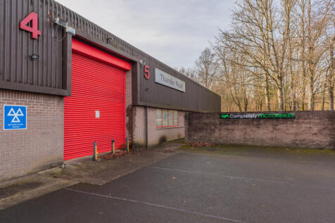 Units 4-5 John Baker Close, Llantarnam WEB-14.jpg