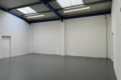 Unit 2 Navigation Yard 1.jpg