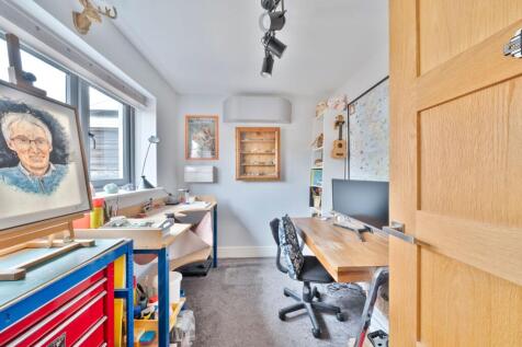 Property Image 12