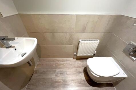 Cloakroom/wc