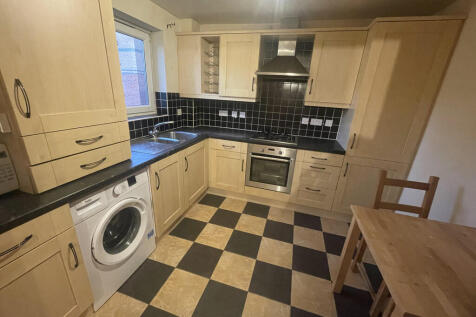 kitchen sandringh...