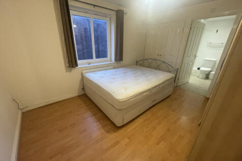 bedroom1 sandring...