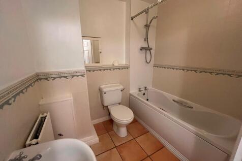 bathroom wg