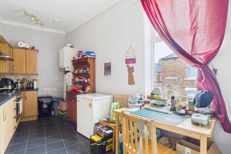 CAM01476G0-PR0515...