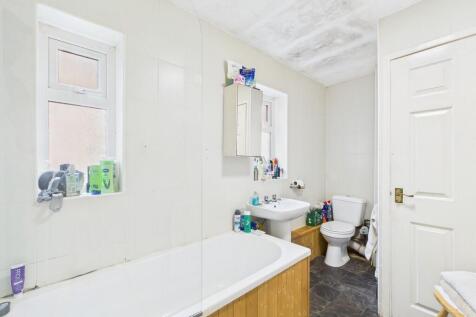 CAM01476G0-PR0515...