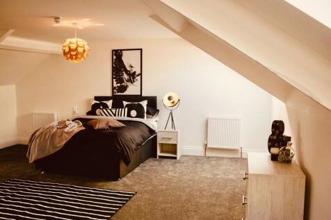 PHOTO-2025-08-05-...