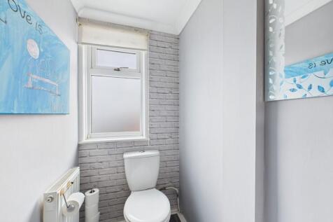 CAM01835G0-PR0322...